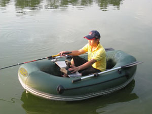 天水充气皮划艇